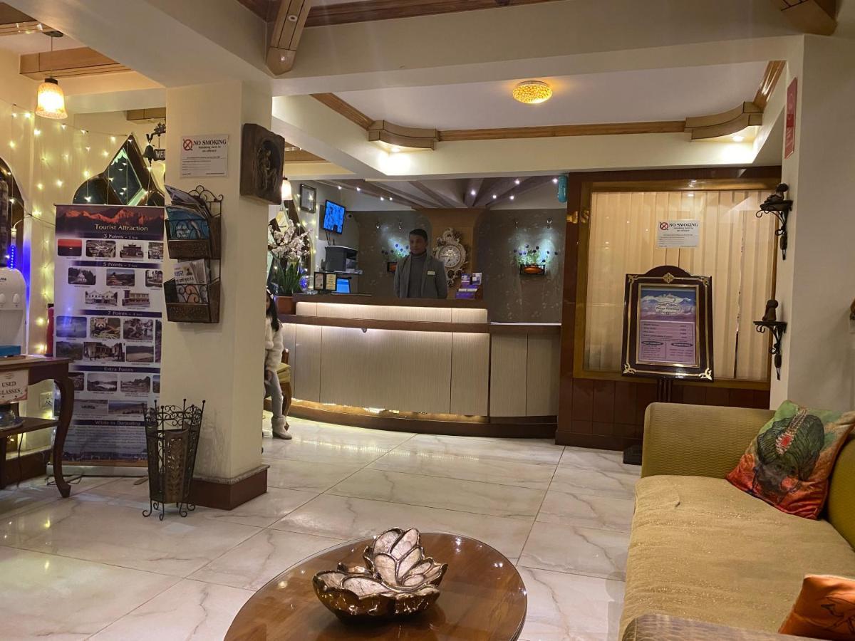 Omega Residency Hotel ดาร์จีลิง ภายนอก รูปภาพ