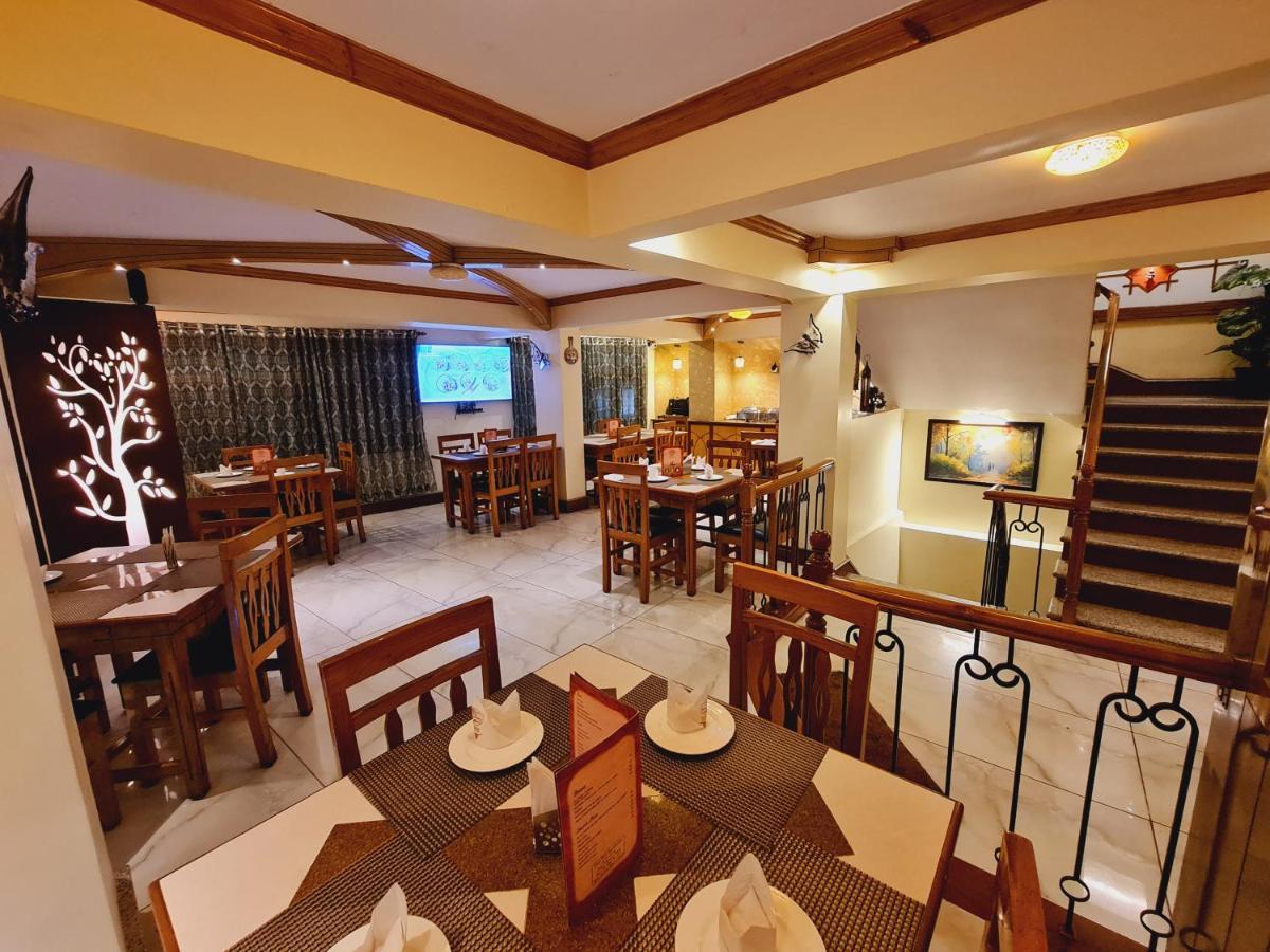 Omega Residency Hotel ดาร์จีลิง ภายนอก รูปภาพ